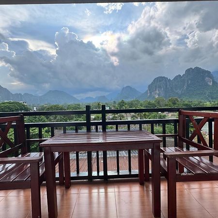 Vang Vieng Backpackers Hostel Экстерьер фото